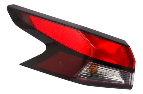 Farol Trasero Nissan Versa 2020 2022