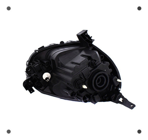 Optico Izquierdo Nissan March 1.6 4x2 Hatchback 2011 2014