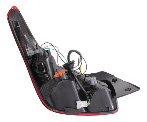 Farol Trasero Hyundai Verna 2020 2022 Derecho Rojo