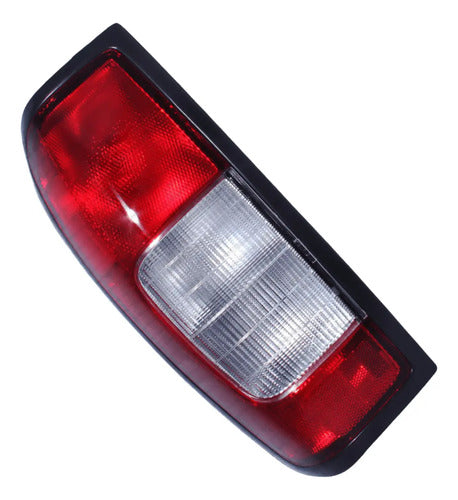 Farol Trasero Nissan Terrano 2011 2014 Izquierdo Rojo