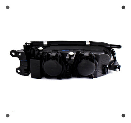 Optico Izquierdo Mazda 626 2.0 4x2 Sedan Fs 1993 2004