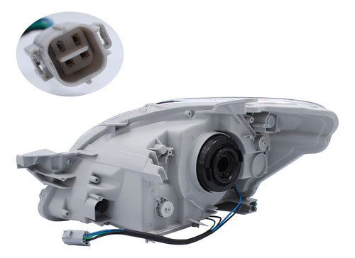 Optico Derecho Toyota Yaris 1.5 1nz-fe Ncp93 2006 2013