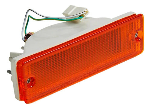 Farol Parachoques Delantero Nissan 720 1993 1995 Derecho Naranja Oscuro