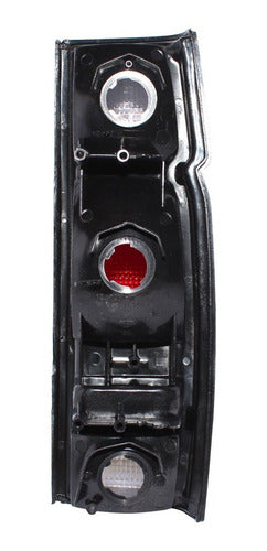 Farol Trasero Izquierdo Nissan D21 2001 2005
