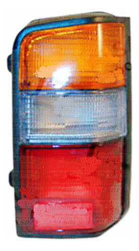Farol Trasero R/L Mitsubishi L300 2.5 1998 2007 Par