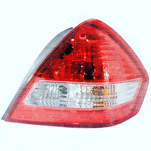 Farol Trasero Externo Derecho Tiida 1.6 Hatchback 2006 2010