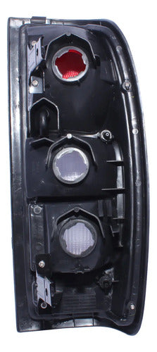 Farol Trasero Nissan Terrano D22 2002 2010 Izquierdo Rojo