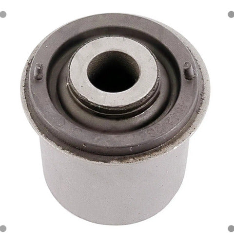 Buje Bandeja Delantero Superior Nissan Terrano 2.4 2010 2013