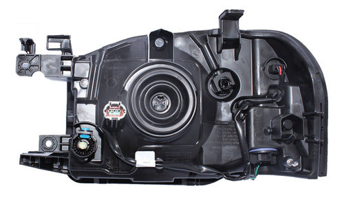 Optico Derecho Nissan Terrano D22 3.0 2003 2006
