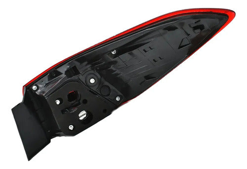Farol Trasero Tyc Toyota Yaris Sedan 2018 2022 Izquierdo Rojo