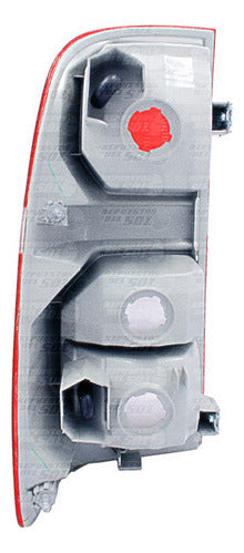 Farol Trasero Derecho Toyota Hilux 3.0 1kd-ftv 2012 2015