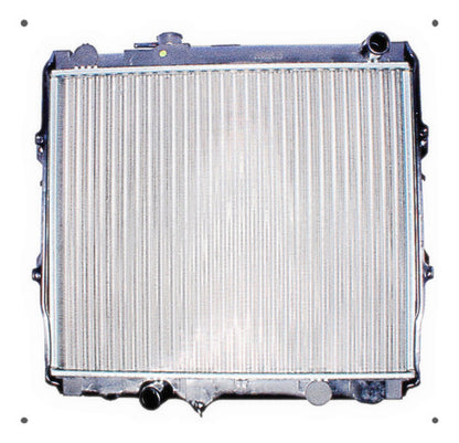 Radiador Motor Toyota Hilux 2.4 2rz-fe Rzn168 1998 2006