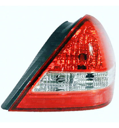 Farol Trasero R/L Nissan Tiida 1.6 2009 2010 Par
