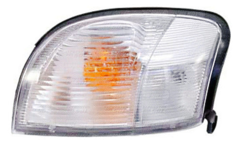Farol Punta Tapabarro Derecho Nissan Terrano 3.2 1997 2004