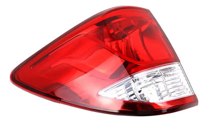 Farol Trasero Exterior Mazda Bt50 2017 2021 Izquierdo Rojo