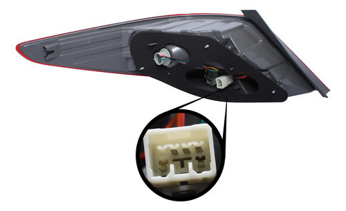 Farol Trasero Hyundai Accent Rb 2015 2020 Derecho Rojo