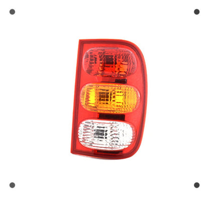 Farol Trasero Derecho Mahindra Pik Up 2.2 Pick-up 2011 2017