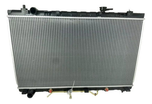 Radiador Motor Kia Carnival 2.7 G6ea D-cvvt 2007 2014