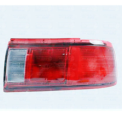 Farol Trasero Derecho Nissan V16 1.6 Ga16dne B13x 2005 2011