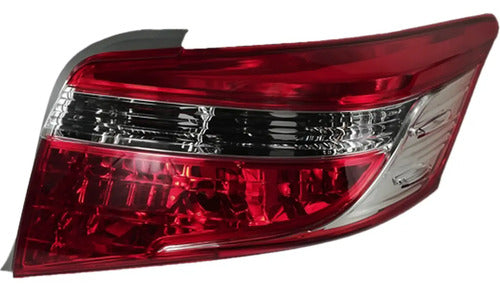 Farol Trasero Toyota Yaris 2014 2017 Derecho Rojo