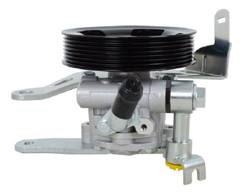 Bomba Direccion Hidraulica Nissan Np300 2.5 2015 2019