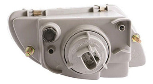 Neblinero Izquierdo Chevrolet Vivant 1.6 Mini-van 2004 2007