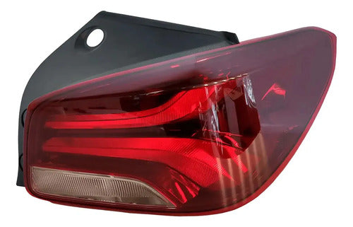 Farol Trasero Ext Chevrolet Onix Sedan 2021 2024 Der