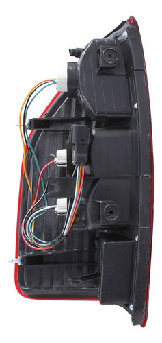 Farol Trasero Derecho Chevrolet Luv Dmax 2.4 2005 2007