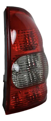 Farol Trasero Chevrolet Corsa Sedan 2000 2008 Derecho Rojo