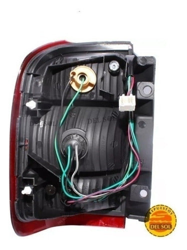 Farol Trasero Nissan Pathfinder 2002 2005