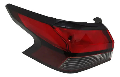Farol Trasero Exterior Nissan Versa 2020 2025 Izquierdo Rojo