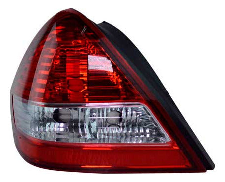 Farol Trasero Nissan Tiida Sedan 2006 2015 Par