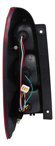 Farol Trasero Tyc Chevrolet N300 2011 2020 Derecho Rojo