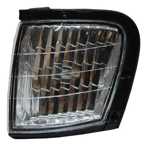 Farol Punta Chevrolet Luv 2001 2004 Izquierdo Blanco
