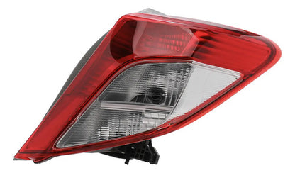 Farol Trasero Toyota Yaris Hatchback 2011 2013 Derecho Rojo
