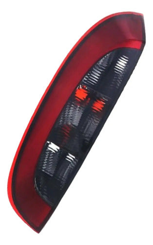 Farol Trasero Chevrolet Corsa Evolution 2002 2005 Izquierdo Rojo