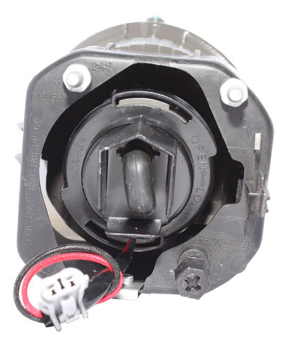 Neblinero Derecho Nissan Terrano D22 2.4 1998 2010