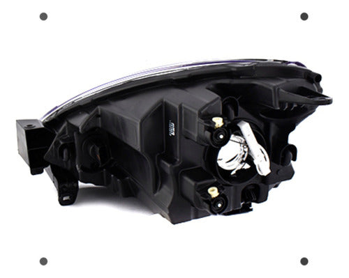 Optico Derecho Nissan March 1.6 4x2 Sport 2015 2020