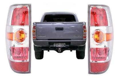 Foco Farol Trasero Mazda Bt50 2009 2013 Par