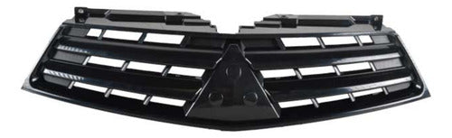 Parachoque Delantero Mitsubishi L200 2011 2015