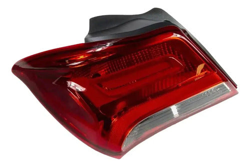 Farol Trasero Izquierdo Chevrolet Onix Hatchback 2016 2020 Rojo