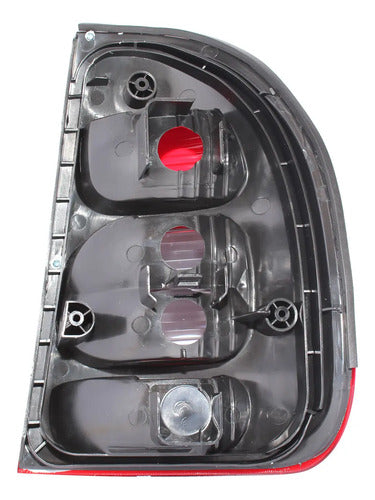 Farol Trasero Chevrolet Corsa Sedan 1999 2008 Izquierdo Rojo