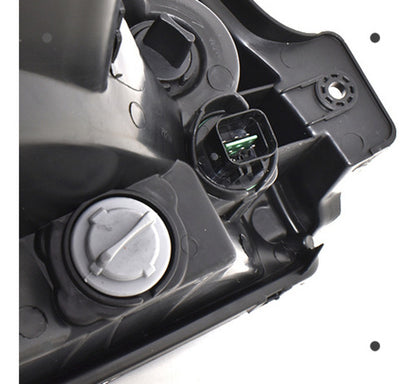 Optico Izquierdo Hyundai Tucson 2.0 4x4 Suv 2004 2010