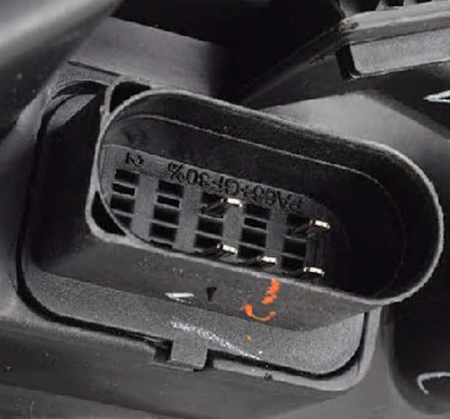Optico Derecho Volkswagen Amarok 2.0 4x4 Pick-up 2010 2012