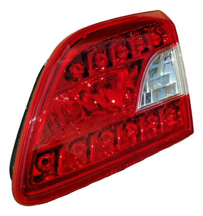 Farol Trasero Interior Nissan Sentra 2013 2015 Derecho Rojo