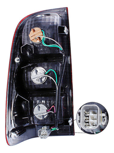 Farol Trasero Derecho Toyota Hilux 3.0 1kd-ftv 2005 2011
