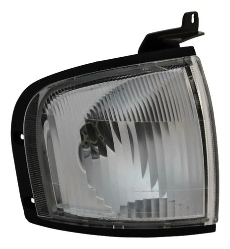 Farol Punta Mazda B2500 4x4 2002 2006 Derecho Blanco