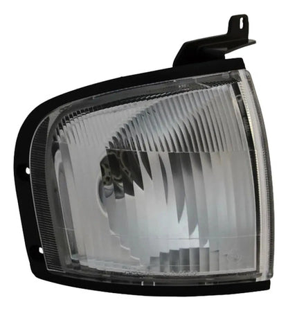 Farol Punta Mazda B2500 4x4 2002 2006 Derecho Blanco