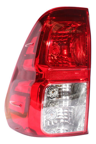 Farol Trasero Tyc Toyota Hilux 2016 2024 Izquierdo Rojo