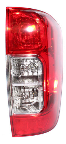 Farol Trasero Derecho Nissan Np300 2.5 Qr25de 2015 2020